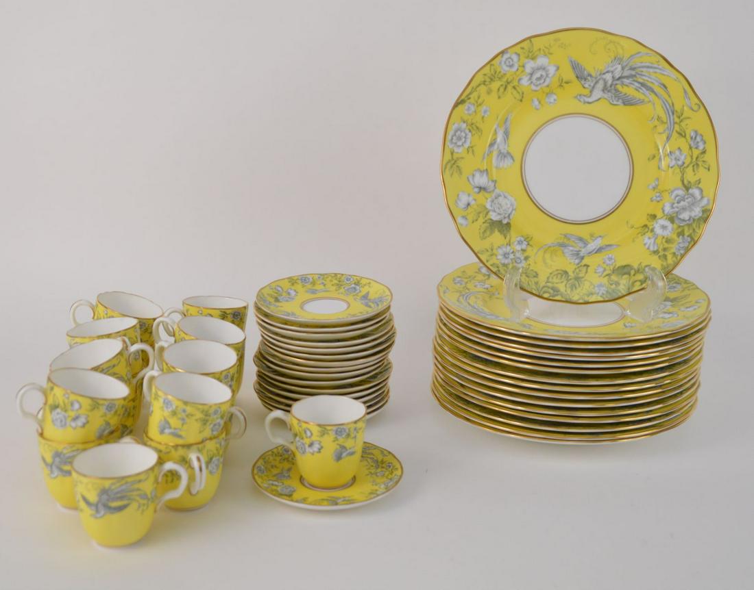 Royal Worcester china, 16 Luncheon Plates, 18 Demitasse (1 of 8)