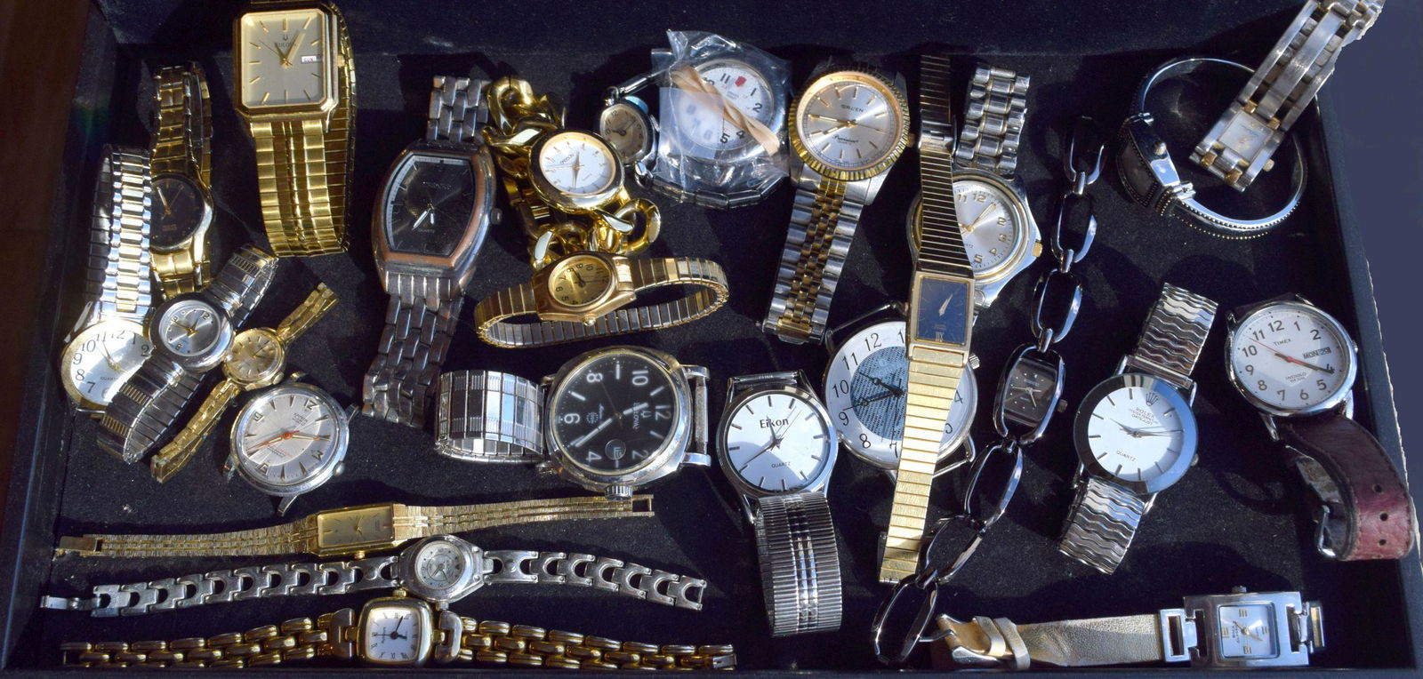 Lot of 27 Wrist Watches, incl; Bulova, Swiss Army, (1 of 9)