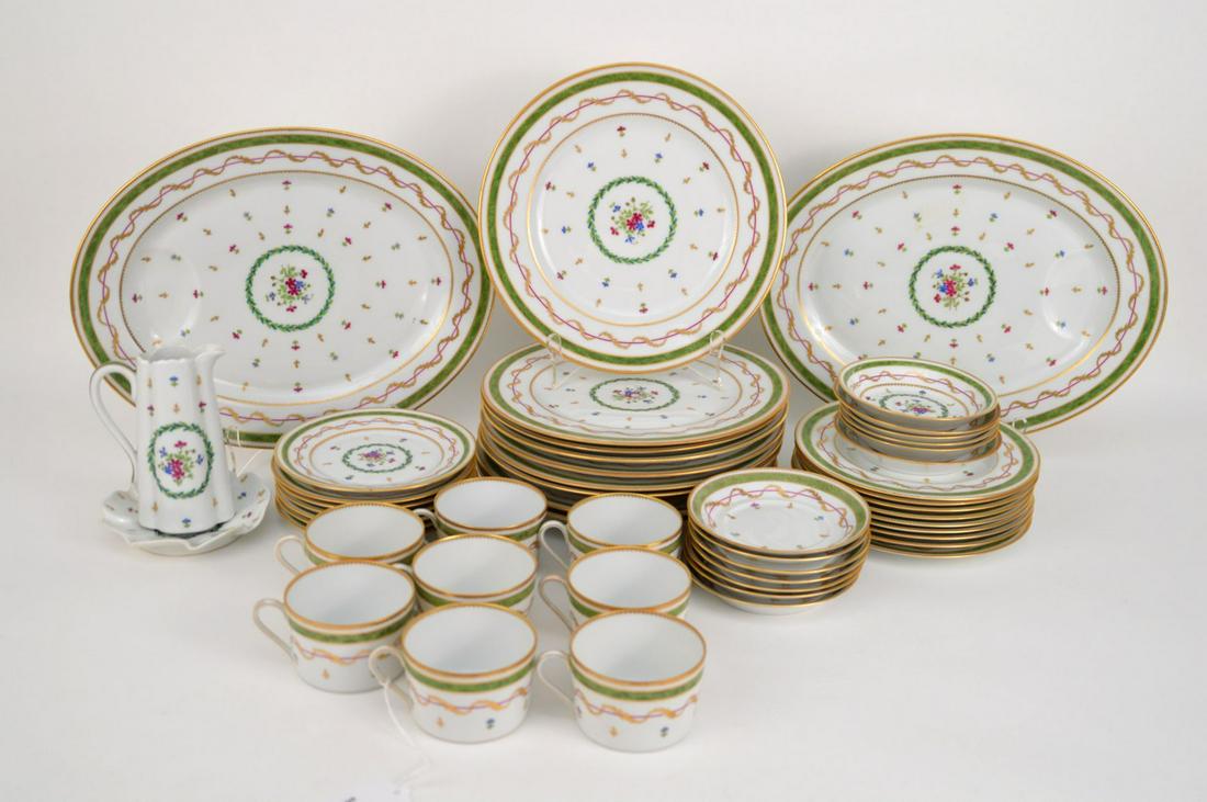 Haviland Limoges china service, Approx. 46 pieces (1 of 8)