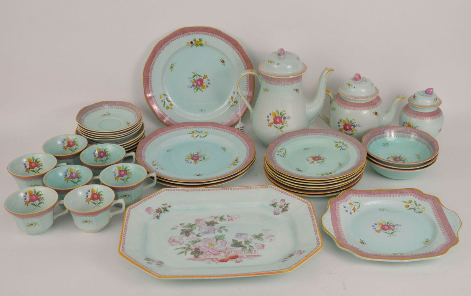 37 Pcs. ADAMS CHINA LOWESTOFT CALYX WARE SET - England. (1 of 6)