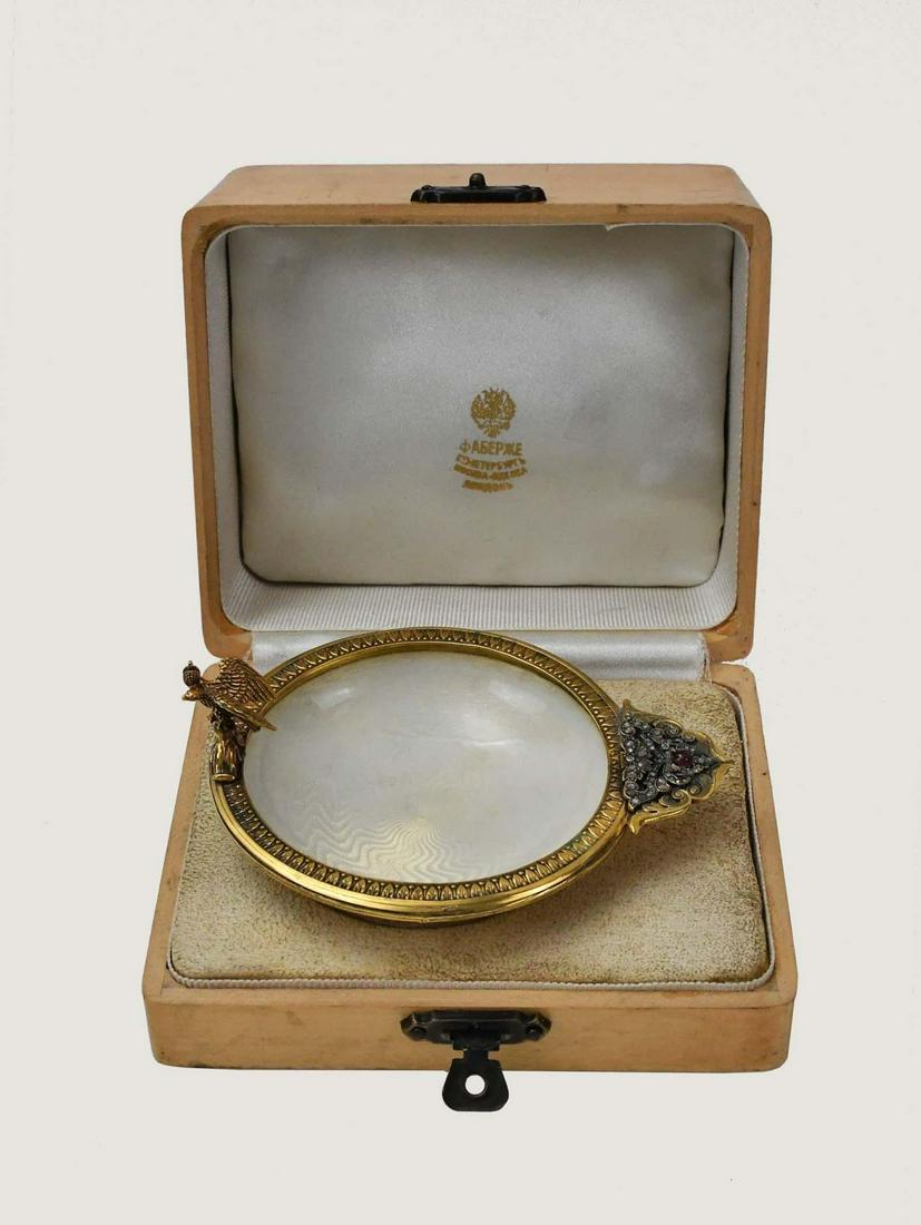 RUSSIAN WHITE ENAMELLED SILVER GILT KOVSH CUP Marked ER (1 of 9)