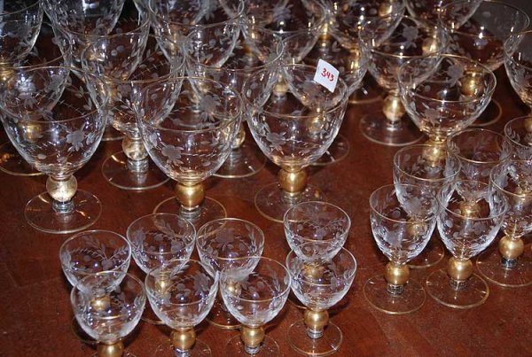 Set of Venetian glasses 11 waters, 11 wines, 9 co: Set of Venetian glasses, 11 waters, 11 wines, 9 cordials, 8 liquors, total 39pcs