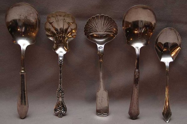 5 serving spoons incl; Gorham "Clermont" jelly ser: 5 serving spoons incl; Gorham "Clermont" jelly server, Whiting "King Edward" 1901 shell casserole,