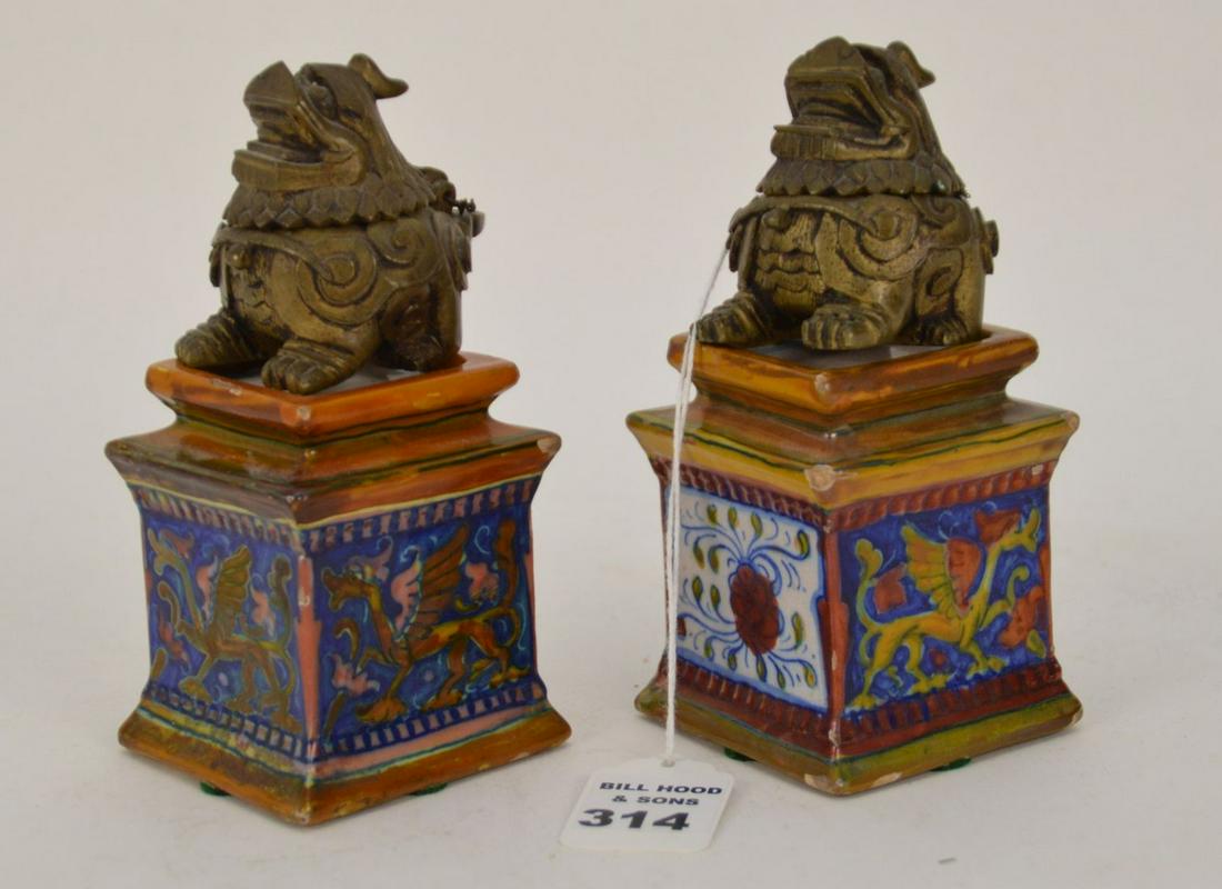 PAIR OF ASIAN FOO LION INKWELLS - Bronze foo lion (1 of 5)