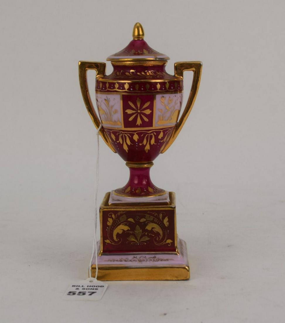ROYAL VIENNA PORCELAIN URN - Small covered urn (1 of 7)