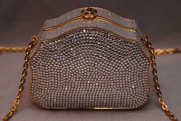 Judith Lieber beaded purse with precious stones: Judith Lieber beaded purse with precious stones, 4 1/4"L x 3 1/4"h