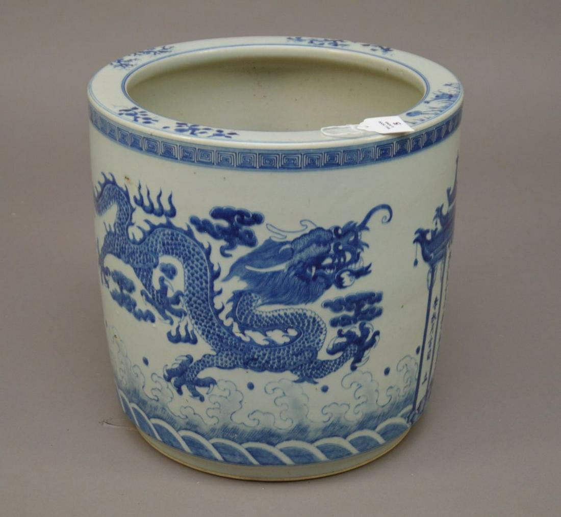 Large Chinese Blue & White Porcelain Pot - Dragon motif (1 of 6)