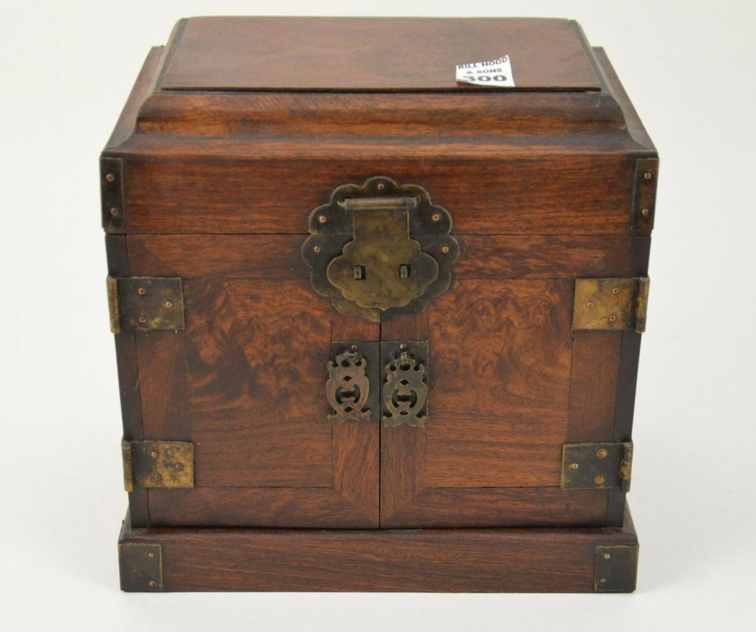 Chinese Hinged Top Wood Box - Hinged top with (1 of 5)