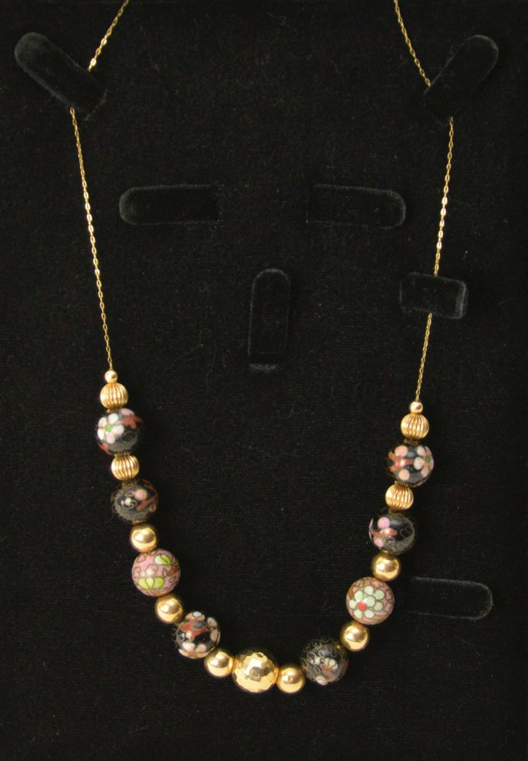 14K Yellow Gold Necklace with Cloisonne Beads. 19" wt: 14K Yellow Gold Necklace with Cloisonne Beads. 19" wt 21.8grams in great condition