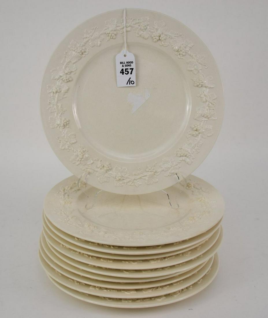 10 Wedgwood Queen's Ware Dinner Plates - White embossed (1 of 6)