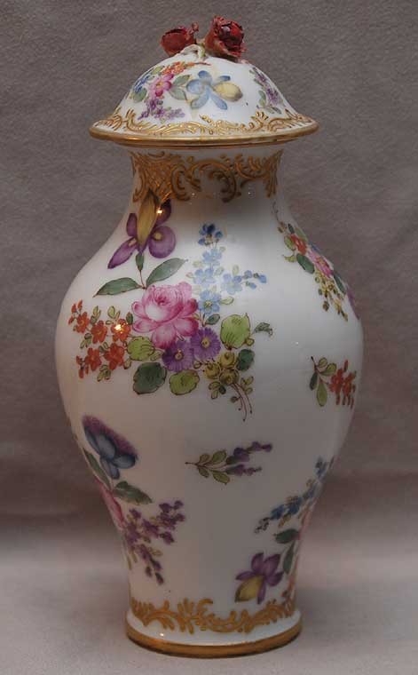 Meissen covered porcelain urn in vase form with flo: Meissen covered porcelain urn in vase form with floral bouquets and gold accents, 8 1/2"H
