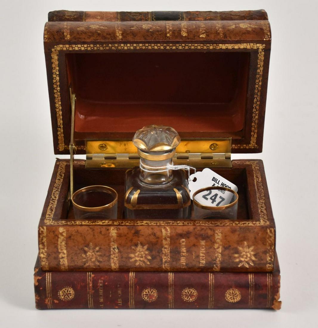 Faux Book "Tantalus" Bottle with 2 Shot Glasses (1 of 5)