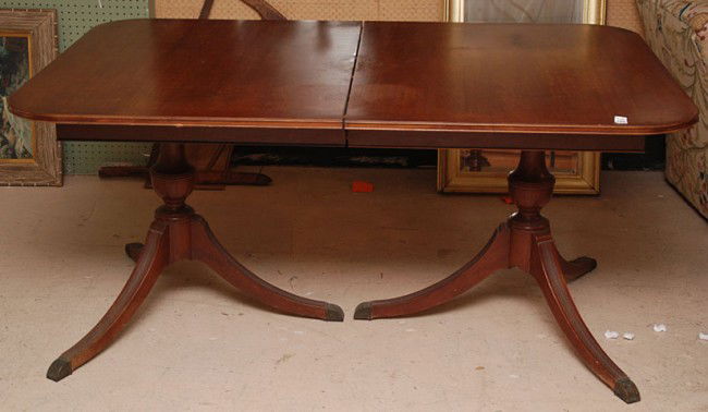 Mahogany Duncan Phyfe double pedestal table and 5: Mahogany Duncan Phyfe double pedestal table and 5 Chippendale early 20th c. chairs with needlepoint seats