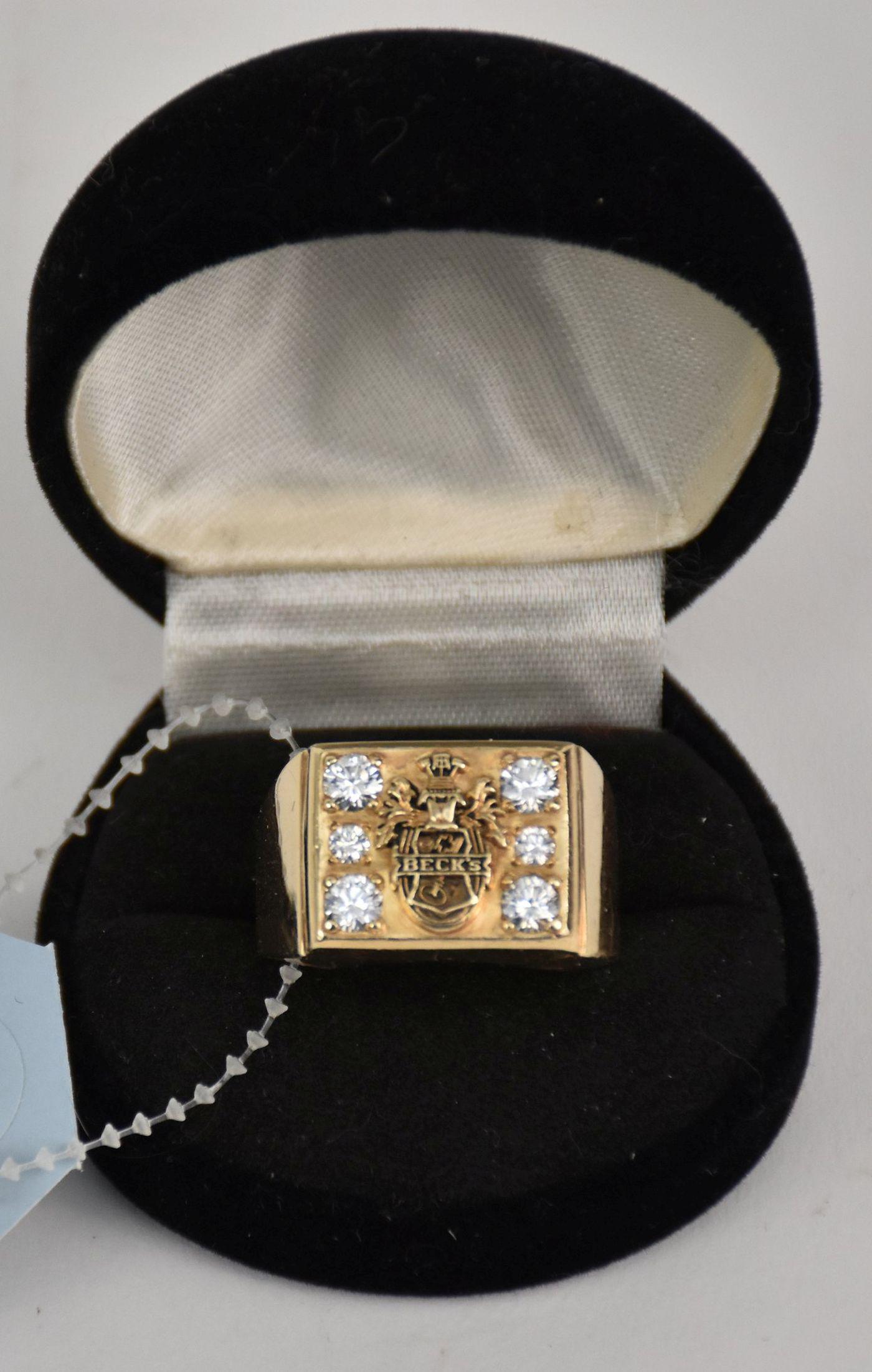 Vintage 14kt Gold Signet Ring, 6 Diamonds, Brilliant (1 of 7)