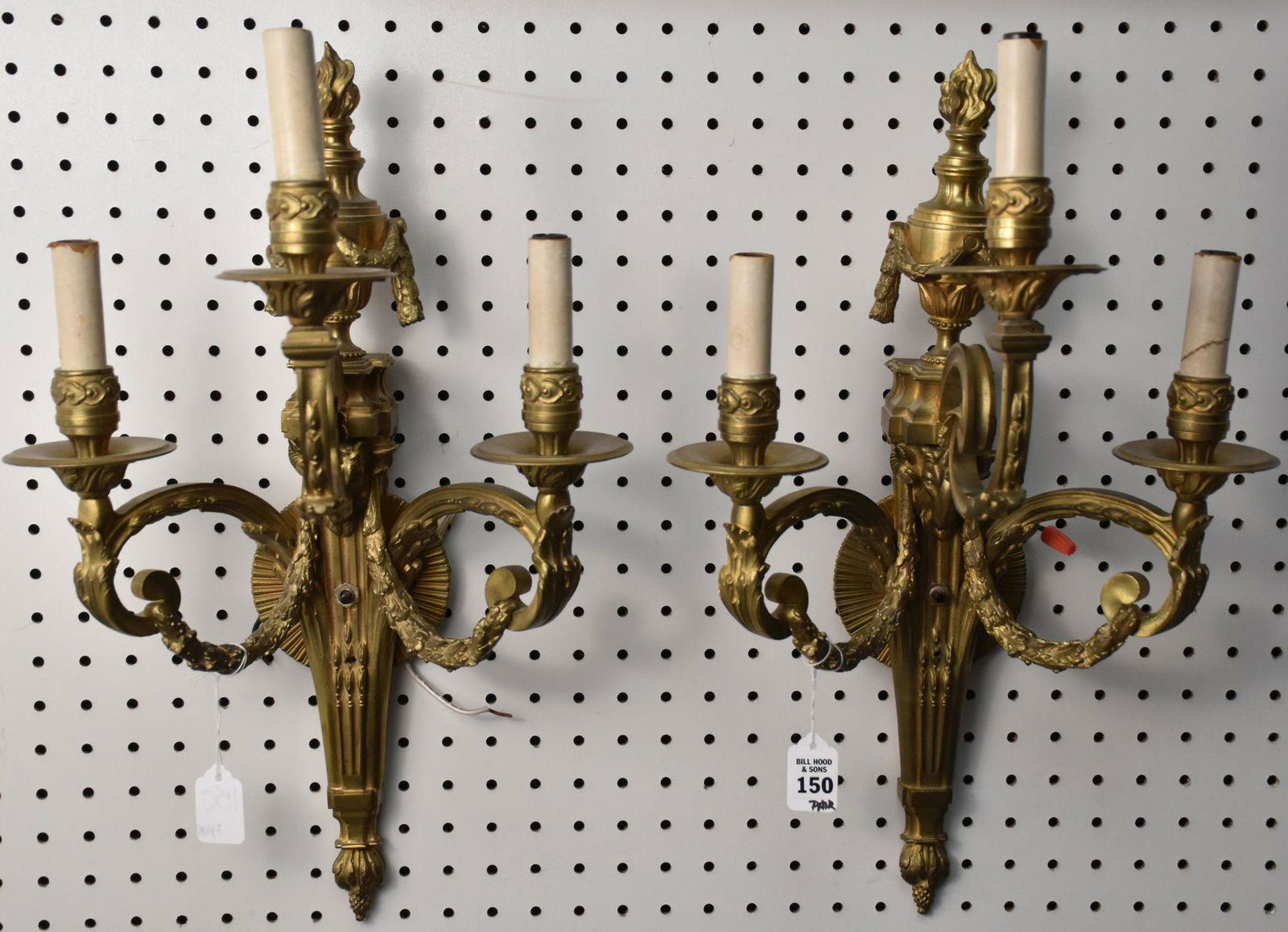 A Pair of 19th Century French Gilt Bronze Wall Sconces (1 of 8)