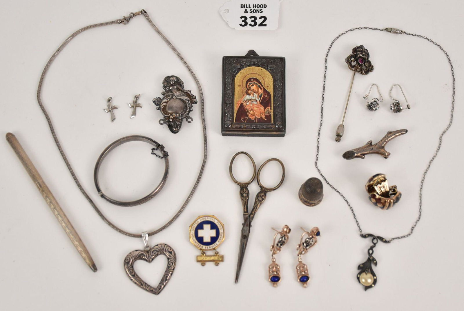 Tiffany & Co Pen & Sterling Silver Jewelry Lot. Tiffany (1 of 5)