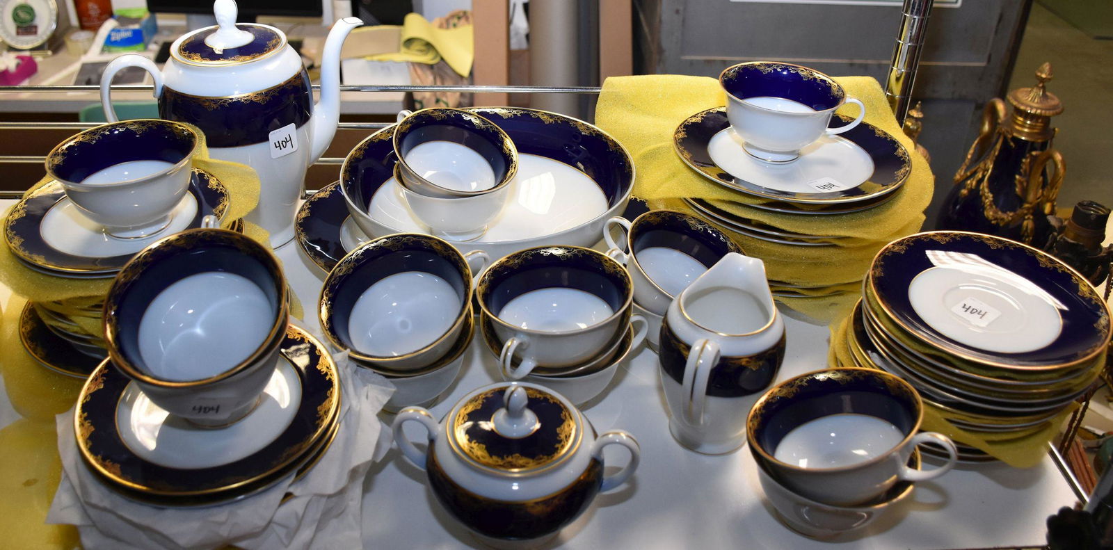 Rosenthal china, Classic Rose, 16 Dinner Plates, 20 b & b Plates, 16 Salad Plates, 4pc. Tea Set, 16 (1 of 6)