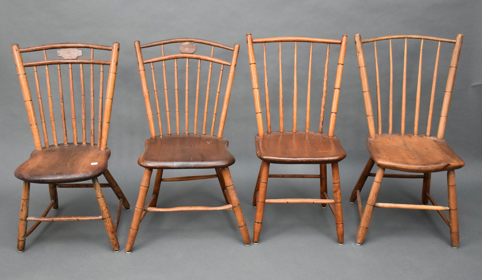 4 American Windsor Side Chairs (1 of 8)