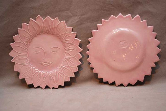8 Dodie Thayer pink sunflower shape plates, 8"dia: 8 Dodie Thayer pink sunflower shape plates, 8"dia
