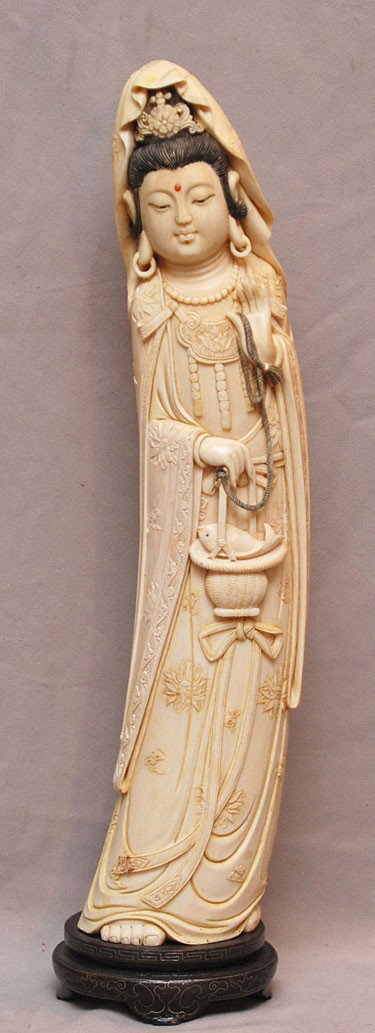 Large Carved Chinese Quan Yin Ivory figural tusk, : Large Carved Chinese Quan Yin Ivory figural tusk, on inlaid stand, ivory is 17"h comes in original fitted case, heavy solid piece