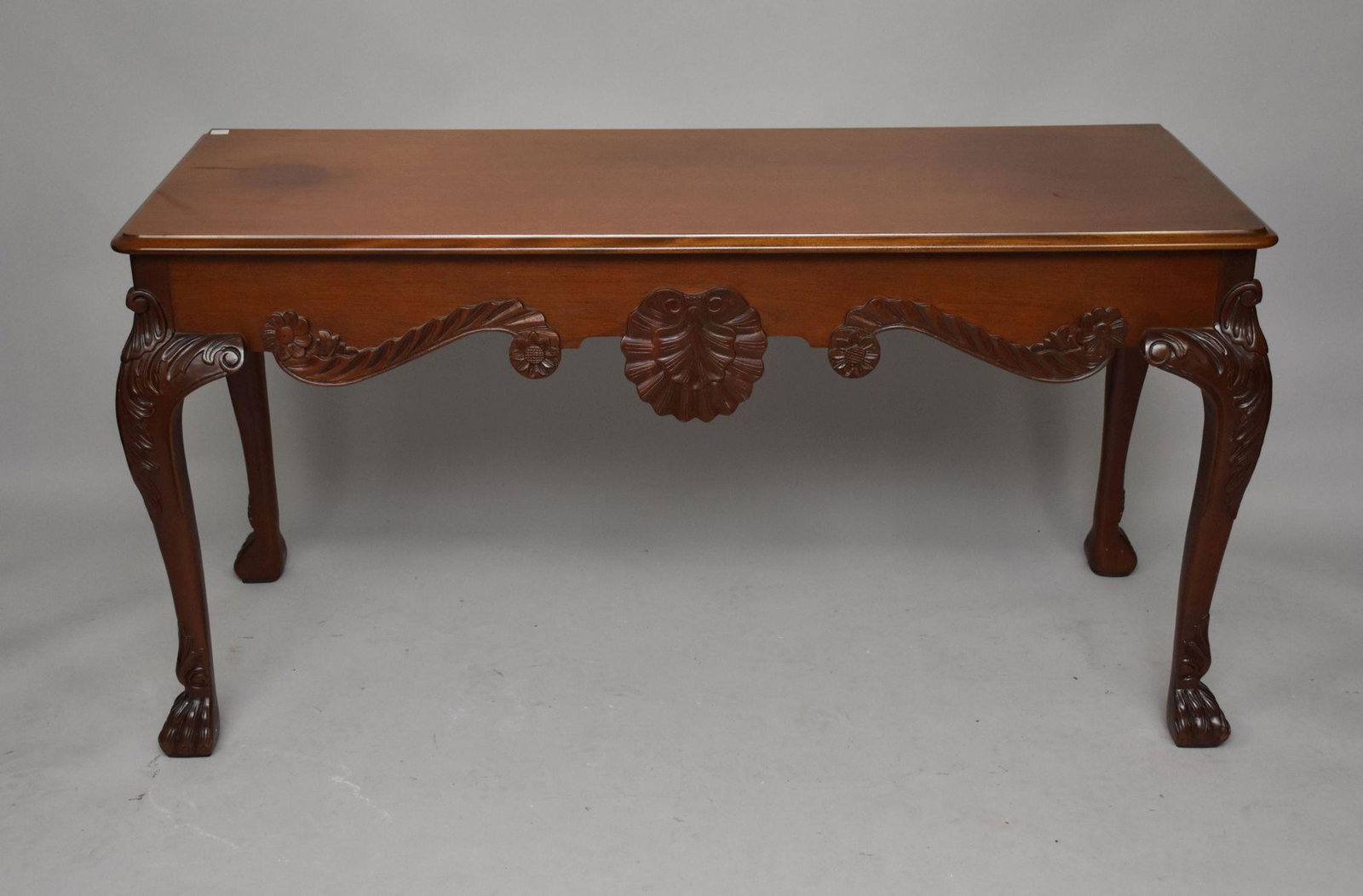 Mahogany Console Table by Baker Furniture, 20th c, Apron with Carved Shell, Cabriole Legs Ending In (1 of 5)