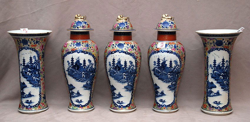 5 oriental vases, 3 match with lids, 2 matching vas: 5 oriental vases, 3 match with lids, 2 matching vases, ranging from 10"h to 12 1/2"h