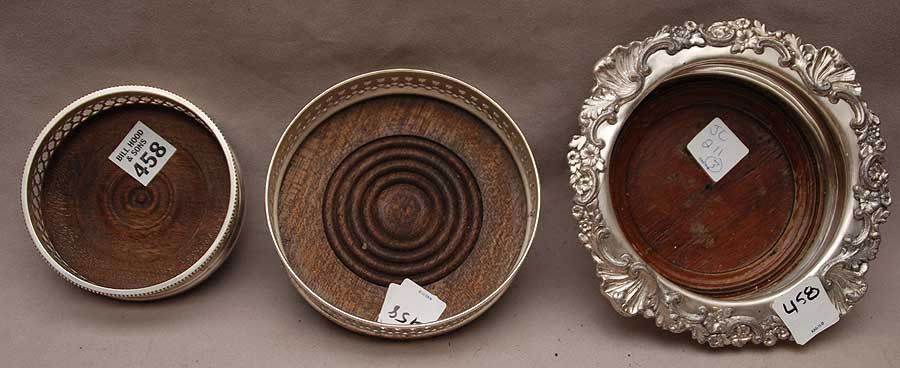 Silver plate novelty items, figural dog, salt & pe: Silver plate novelty items, figural dog, salt & pepper shakers, 4 Gucci quail salt & peppers, 3 wine coasters