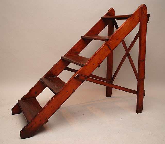 19th c. pine 5 step ladder: 19th c. pine 5 step ladder