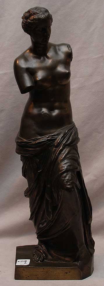 19th Cent. Bronze Sculpture Venus De Milo. Condi: 19th Cent. Bronze Sculpture Venus De Milo. Condition: very good for age. Ht. 21"