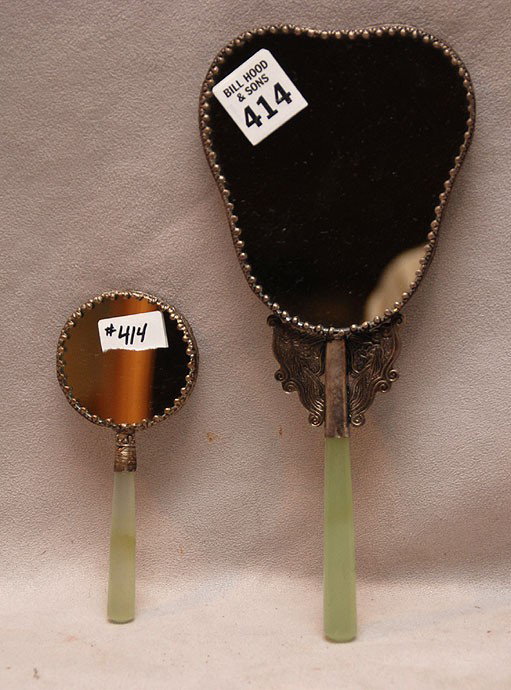 2 Chinese porcelain hand mirrors, one 9"& one is 5: 2 Chinese porcelain hand mirrors, one 9"& one is 5"