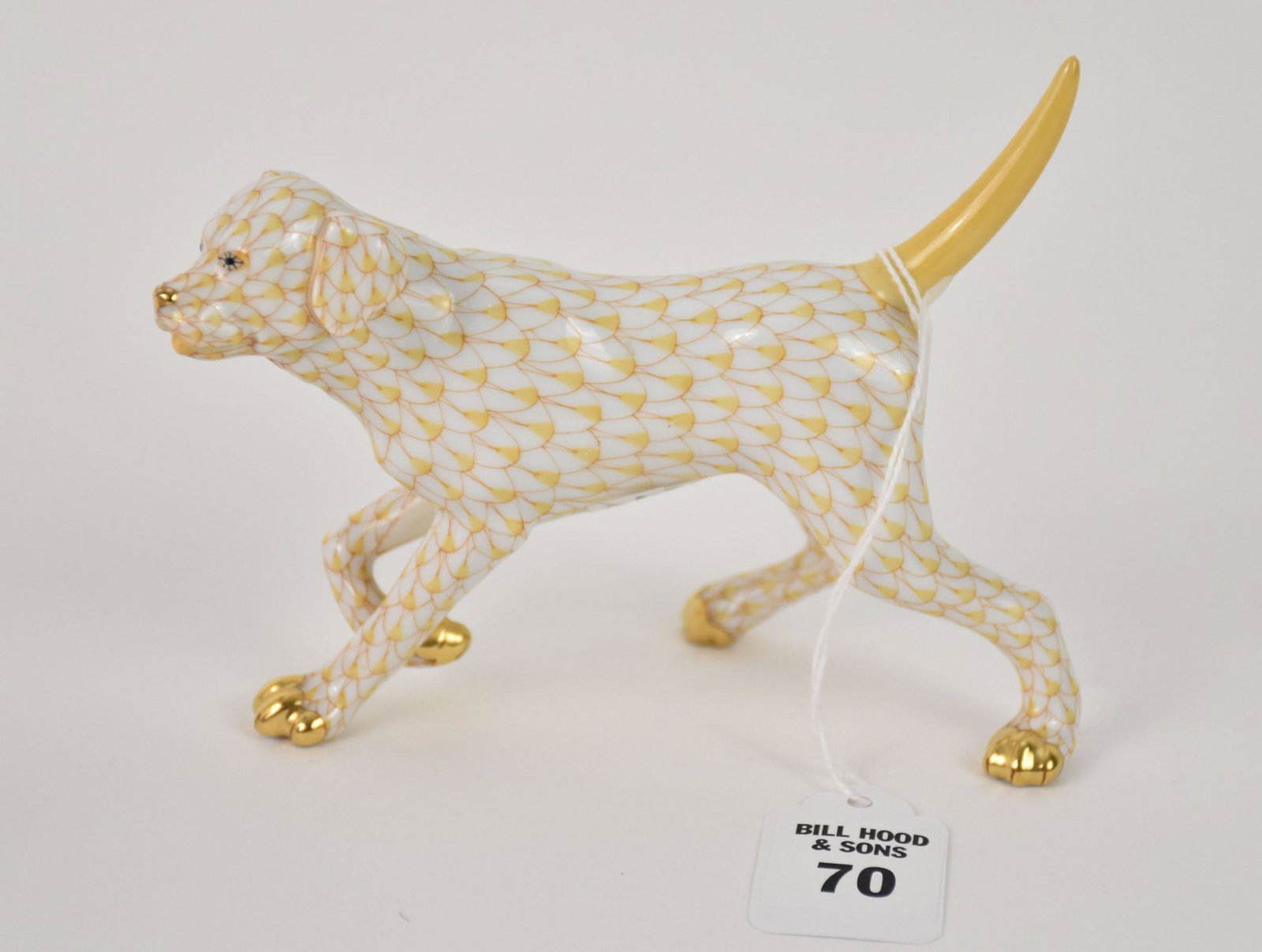 HEREND Labrador Retriever Butterscotch Fishnet Porcelain Figurine - Hungary. Item Number : (1 of 4)