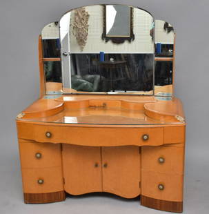 Birdseye Maple Art Deco Vanity, Circa 1930's: Birdseye Maple Art Deco Vanity, Circa 1930's