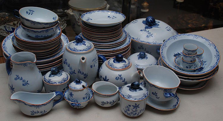 Incomplete set of chinaware, made in Sweden, Ostin: Incomplete set of chinaware, made in Sweden, Ostindia East Indies, pattern by Rorstrand