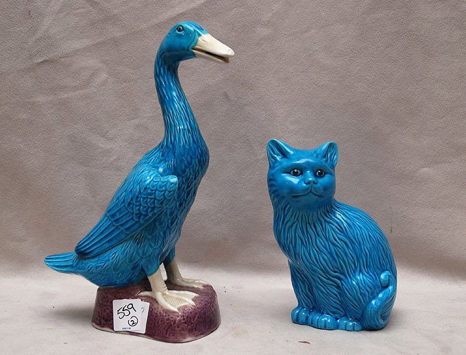 Turquoise Chinese porcelain cat and duck: Turquoise Chinese porcelain cat and duck