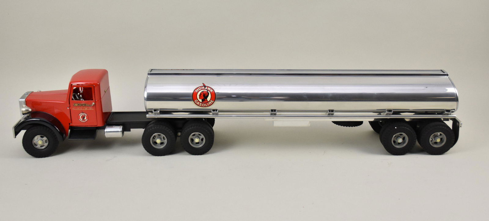 Smith Miller Mohawk Gasoline Tanker MIC Truck - Smith-Miller "Smitty Toys", California. MIC diecast (1 of 11)