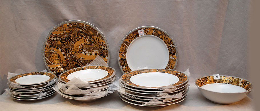 Rosenthal Versace china service "Medusa", incl; 8 d: Rosenthal Versace china service "Medusa", incl; 8 dinner plates, 8 lunch plates, 8 bread/butter plates, 8 cups, 8 saucers, 1 covered teapot, 1 open serving dish, creamer, sugar and salt & peppers (goo