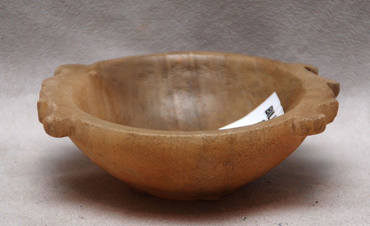 Alabaster Egyptian cosmetic dish, 1000 BC: Alabaster Egyptian cosmetic dish, 1000 BC (comes with gallery certificate)see images 3 3/4" x 3 3/8"