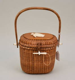 Signed Nantucket Basket with Swing Handle, Signed Farnum 2007, Turtle on Lid, 12"h top of handle x (1 of 7)