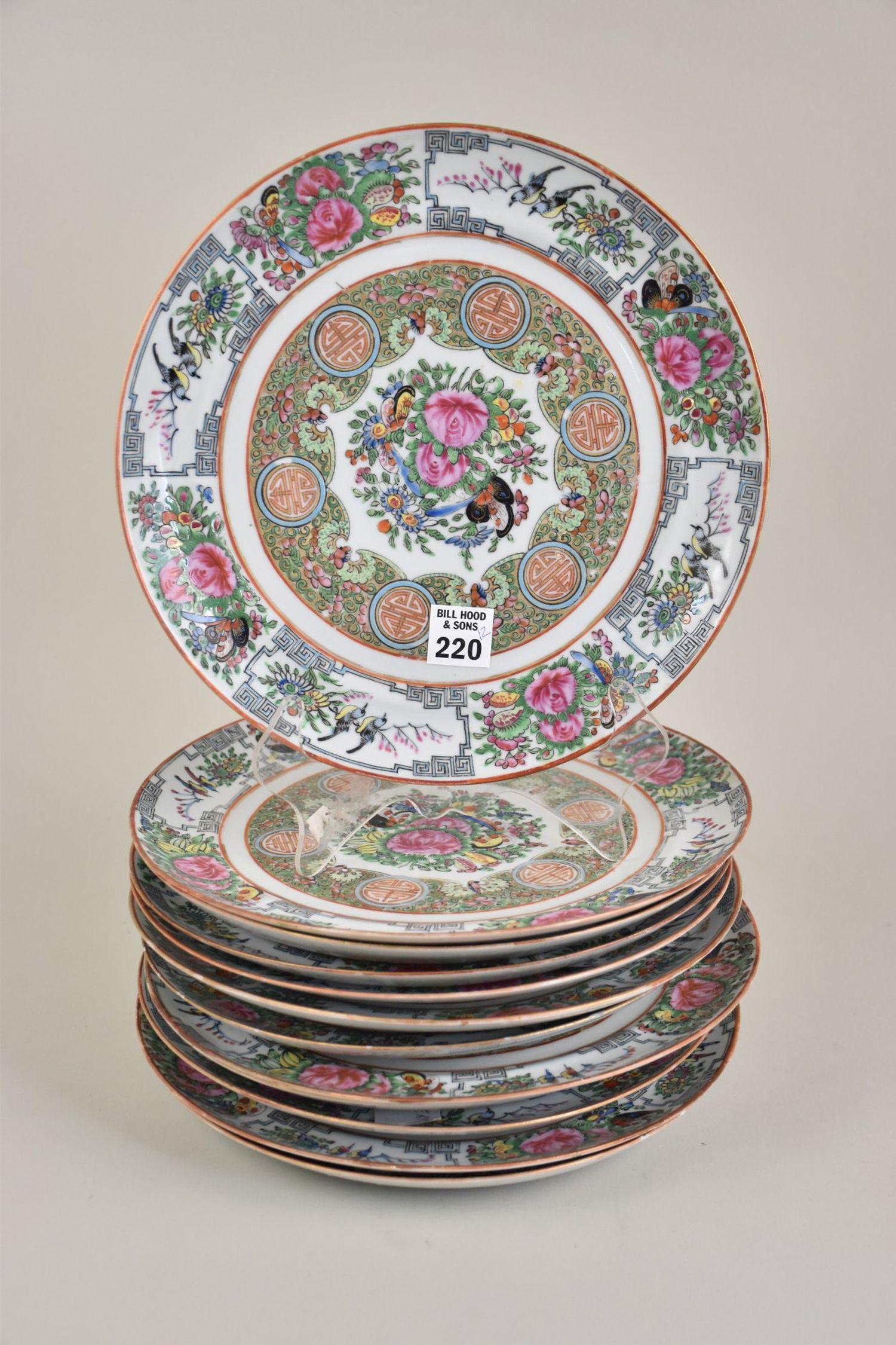 12 Rose Medallion Dinner Plates, 9 1/2"dia (1 of 7)