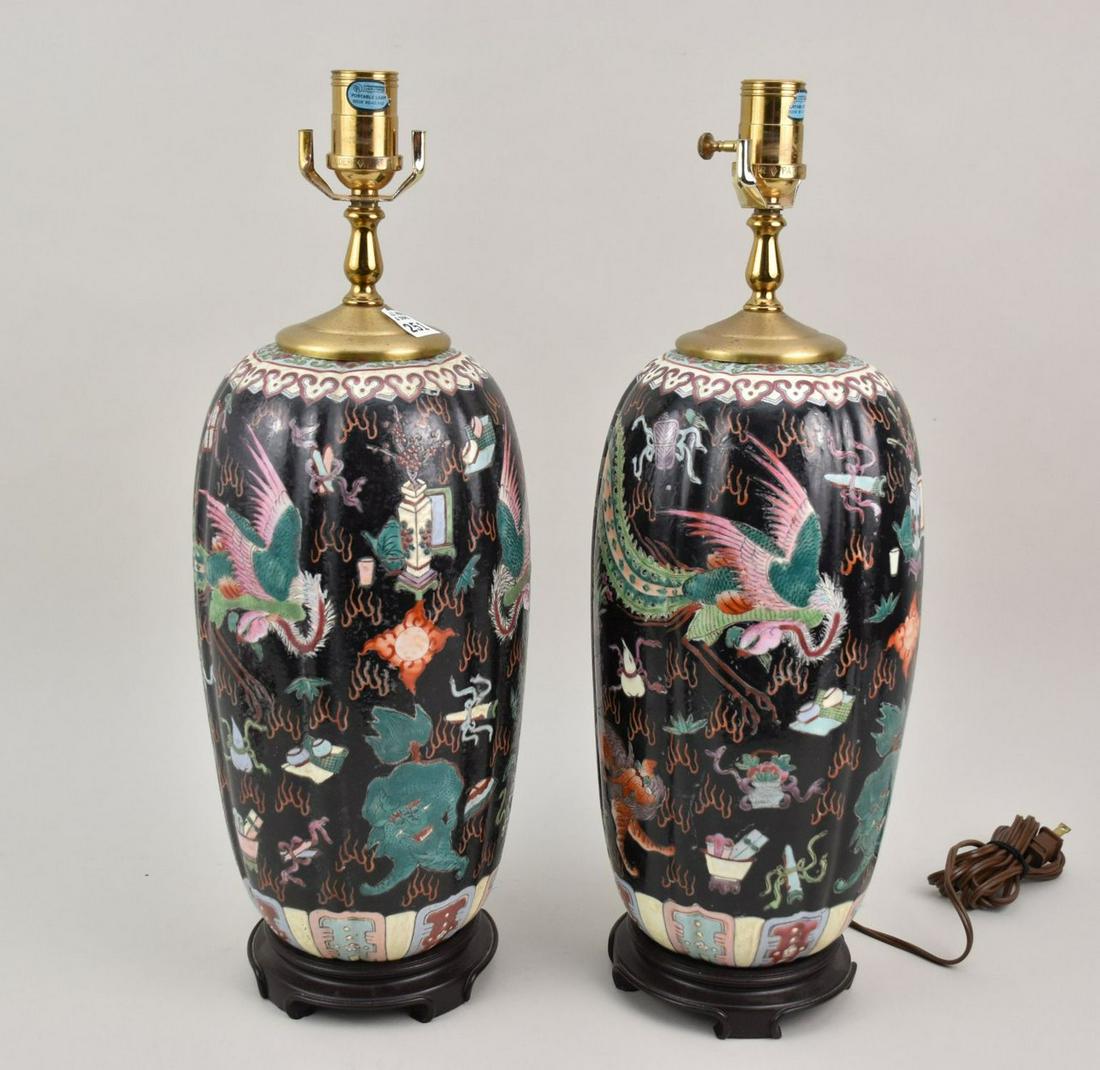A Pair of Fine Chinese Export Famille Verte Porcelain Vases mounted as table lamps 19th-20th Cent. (1 of 5)