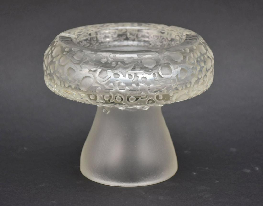 Mid Century Mushroom Form Reversible Ashtray and Vase, Intaglio Abstract Design Around, 6" x 6": Mid Century Mushroom Form Reversible Ashtray and Vase, Intaglio Abstract Design Around, 6" x 6"