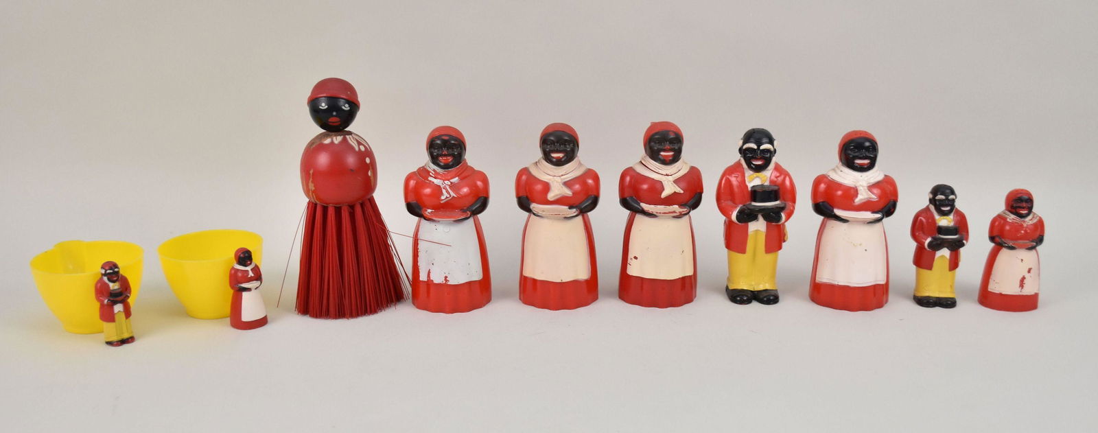 Lot 1950's Black Americana Plastic Syrup Pitchers, Salt & Pepper Shaker, 2 Cups with Spouts and (1 of 6)