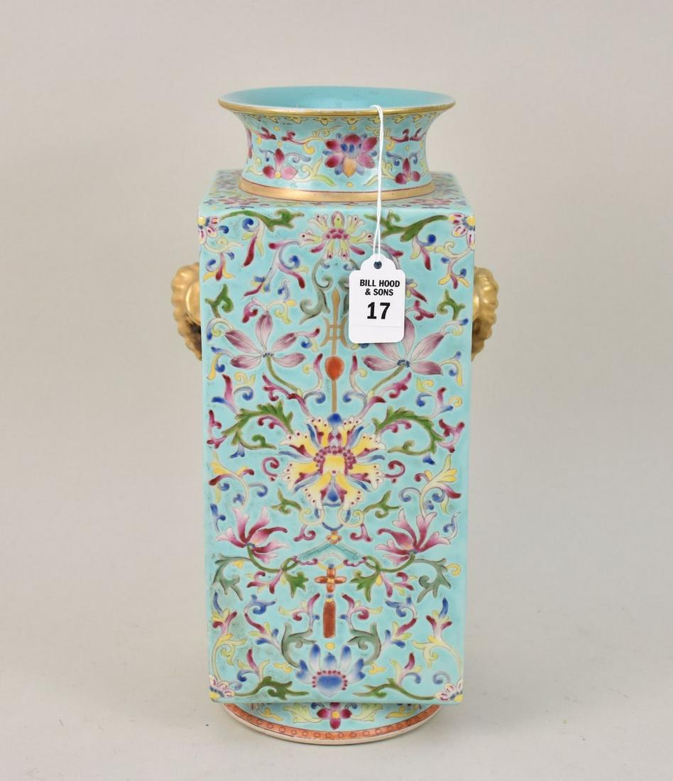 Chinese Famille Rose Turquoise Ground Rectangular Porcelain Vase - A rectangular footed vase with a (1 of 8)