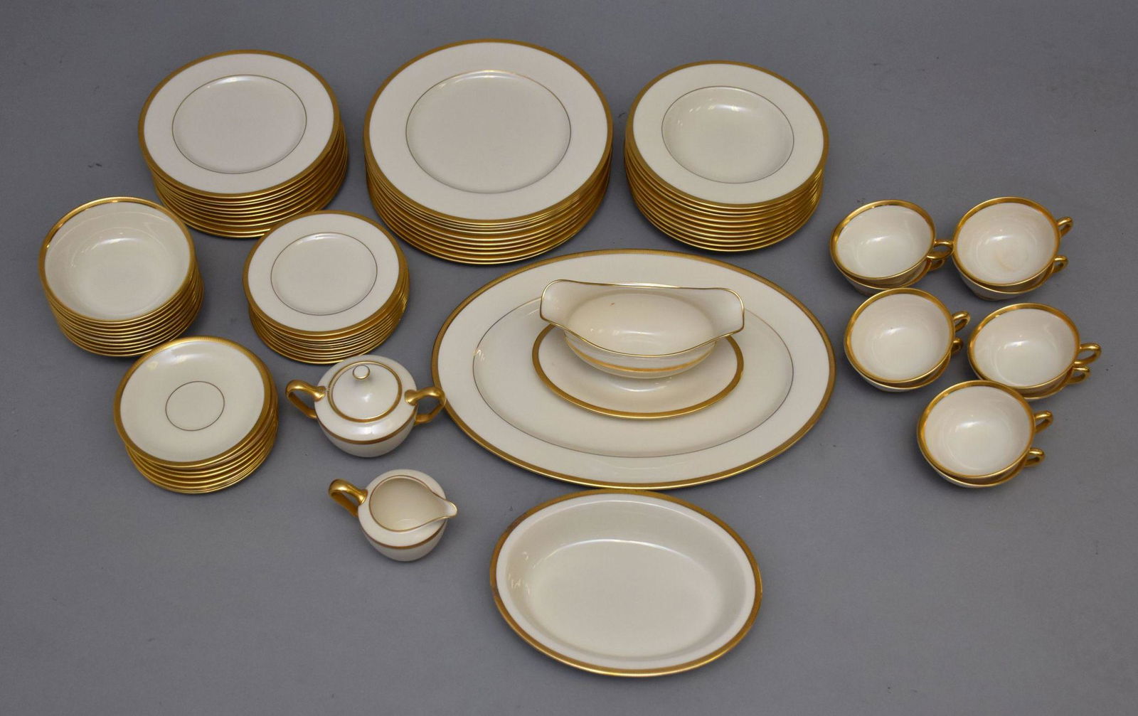 Lenox Dinner Service, Tuxedo, incl; 10 Dinner Plates, 10 Salad Plates, 10 Soup Bowls, 10 b & b, 10 (1 of 6)