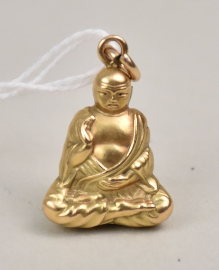 18K Yellow Gold Buddha Pendant. Wt 4.2 grams 1" x .75": 18K Yellow Gold Buddha Pendant. Wt 4.2 grams 1" x .75"