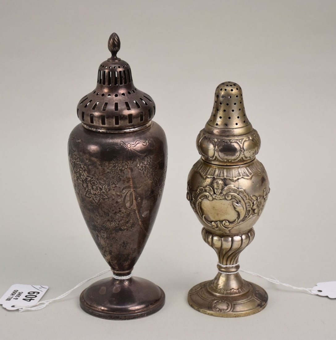 Sterling Silver Muffineers & 800 Silver Shakers  Sterling Muffineer 8" 6 ozts, 800 Silver 6.5" 4.7 (1 of 4)