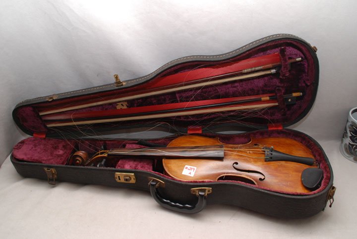 Antique Violin with original case. Lth 23": Antique Violin with original case. Lth 23"