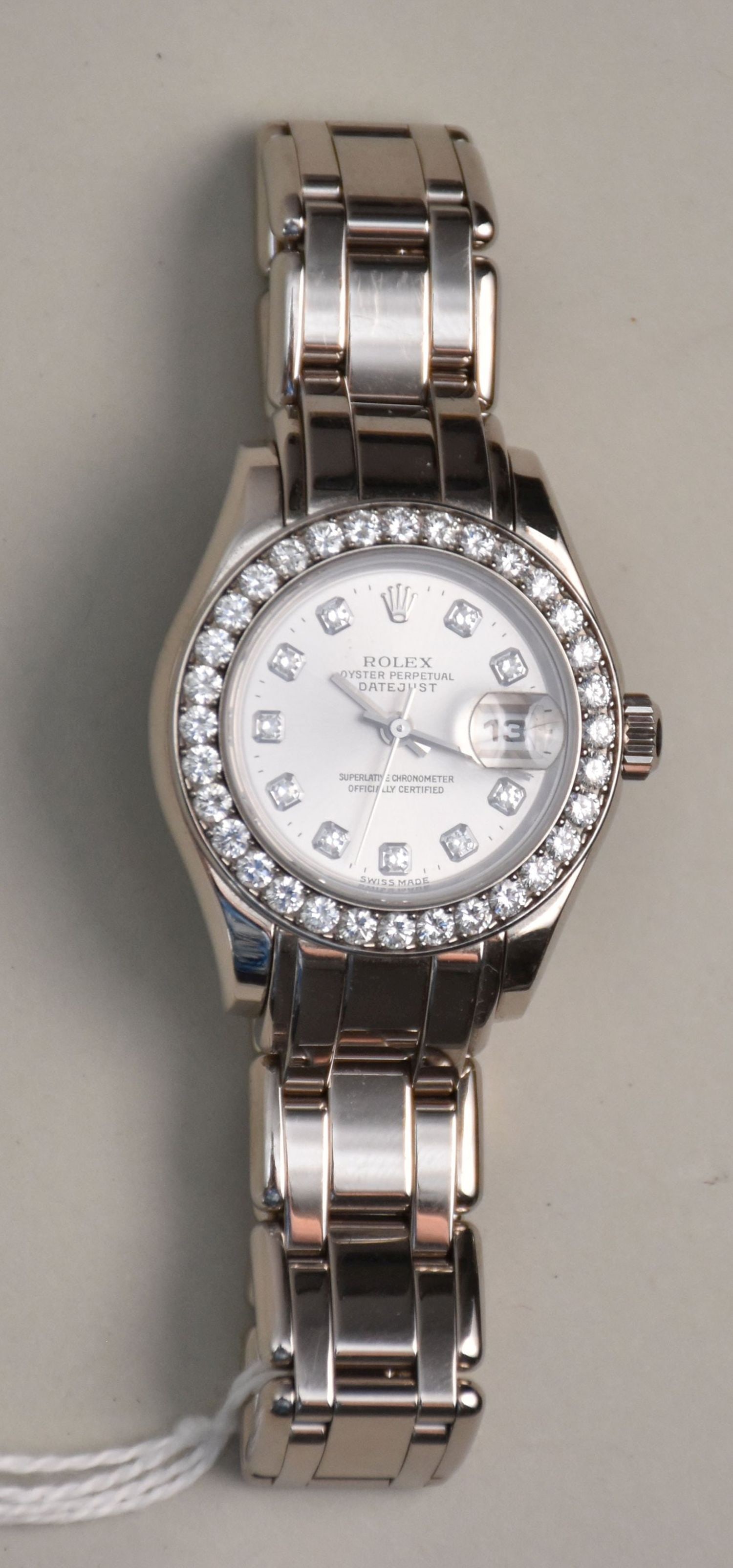 Ladies 18K White Gold 1995 Rolex Oyster Perpetual date just Diamond Bezel.  29 jewel movement and (1 of 11)