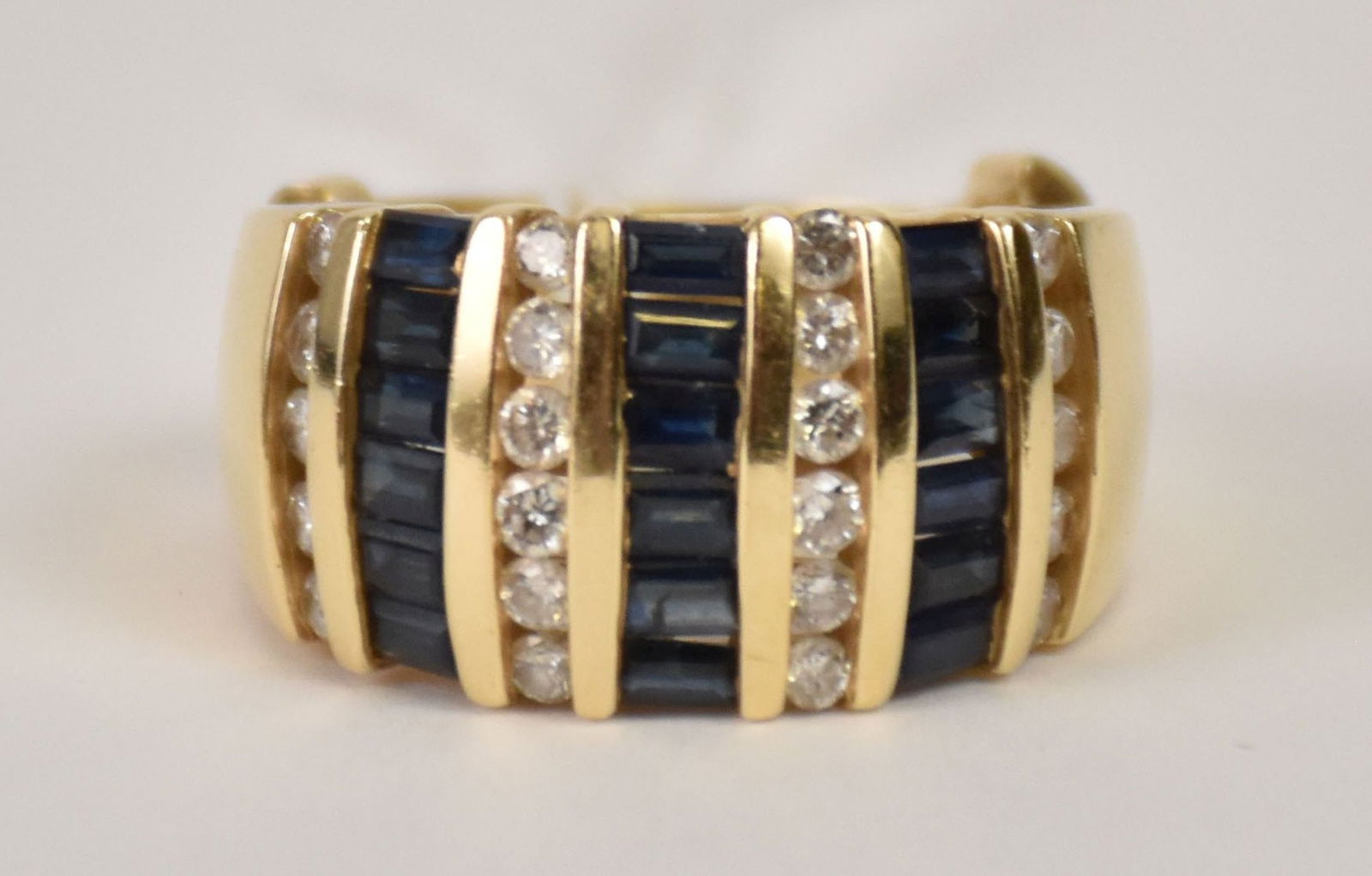 14K Yellow Gold Diamond Sapphire Ring. Size 6.5 wt. 7.78 grams (1 of 5)