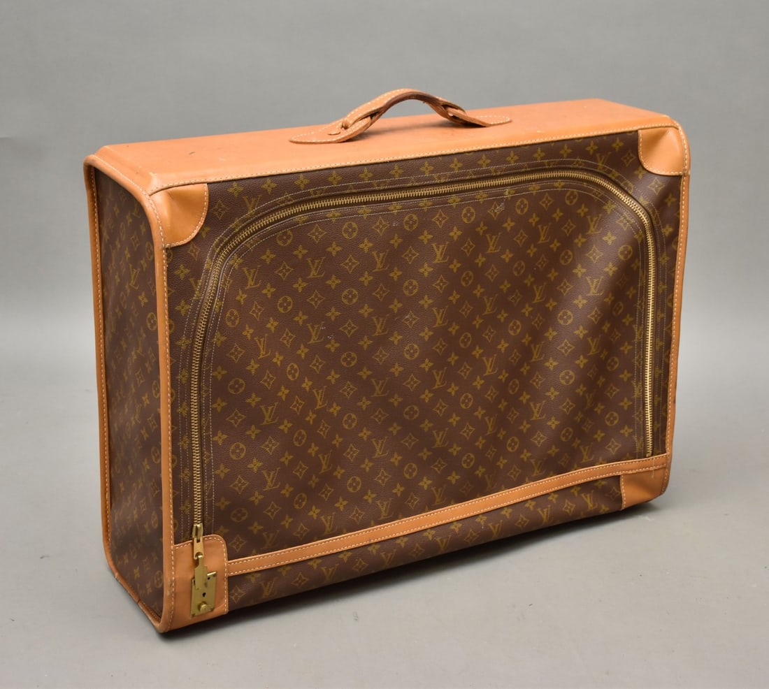 Louis Vuitton Soft Sided Suitcase, 21"h x 29"w x 8"d (old Vintage wear) (1 of 12)